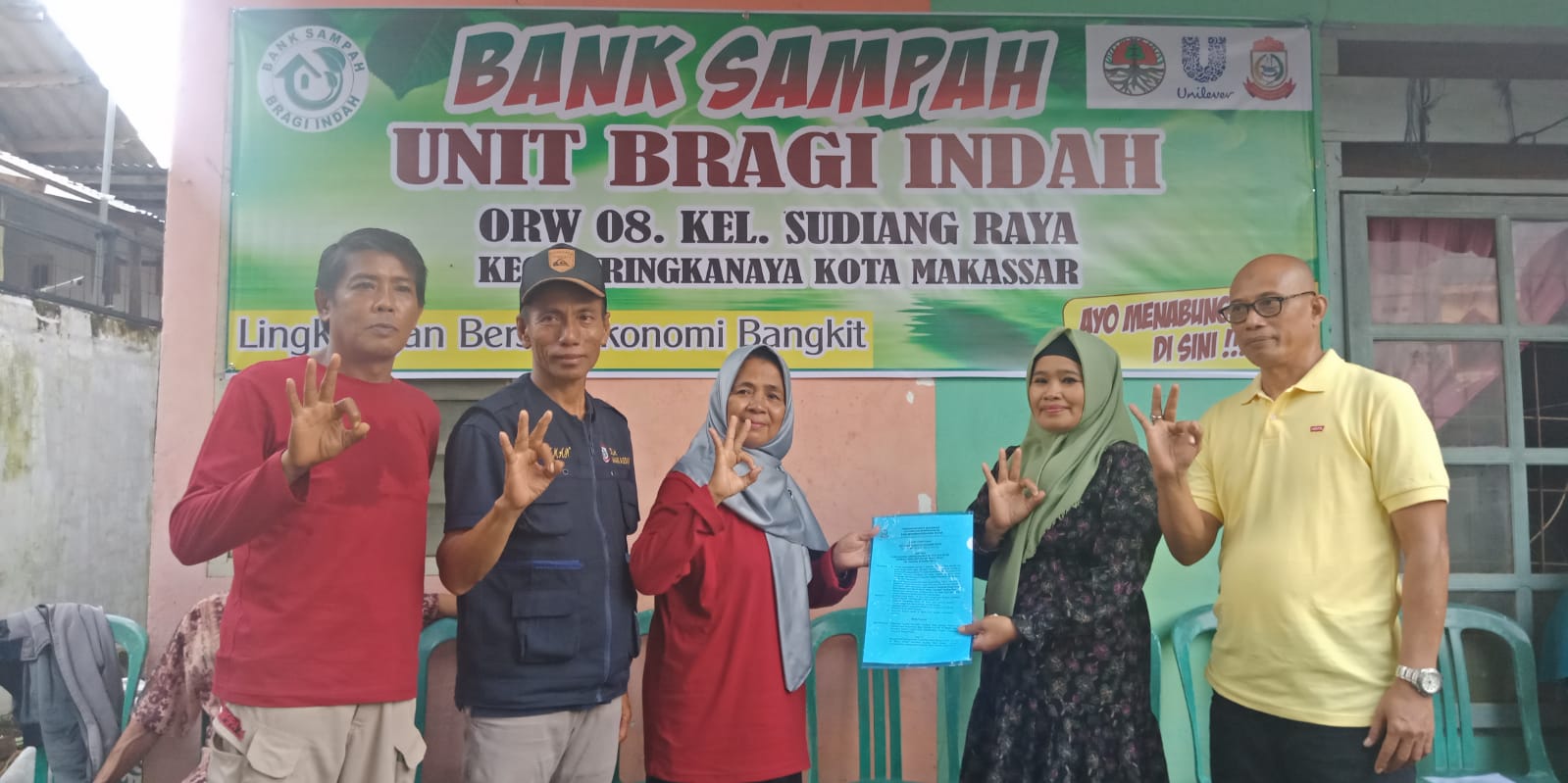 Gambar Peresmian Bank Sampah Unit Bragi Indah Kelurahan Sudiang Raya